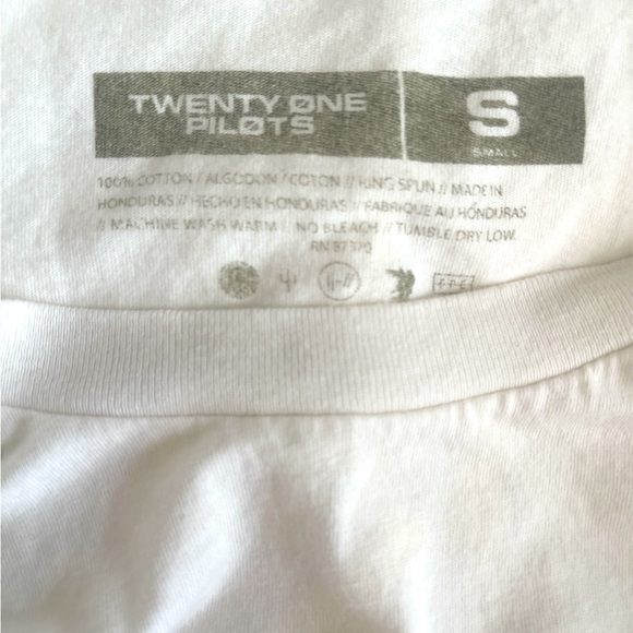 Twenty One Pilots Official Concert Graphic Tee S - Picture 3 of 3